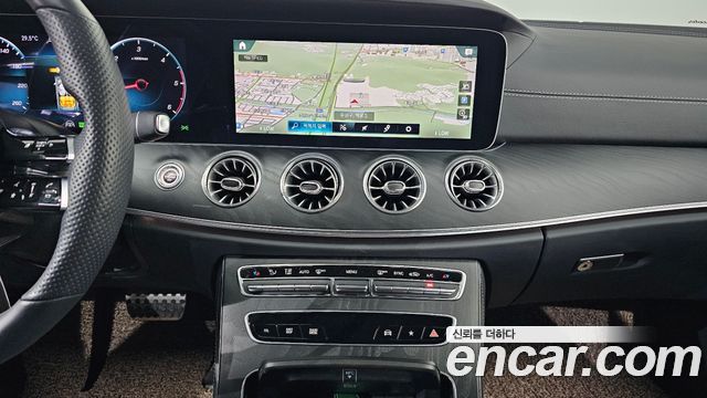 Mercedes-Benz CLS-Class CLS300d 4MATIC
