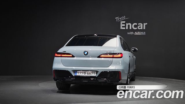 BMW 7-Series 740i xDrive M Sport Limited