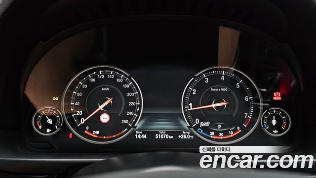 BMW 5-Series 528i xDrive M Aero Dynamic