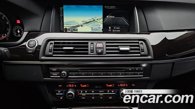 BMW 5-Series 528i xDrive M Aero Dynamic