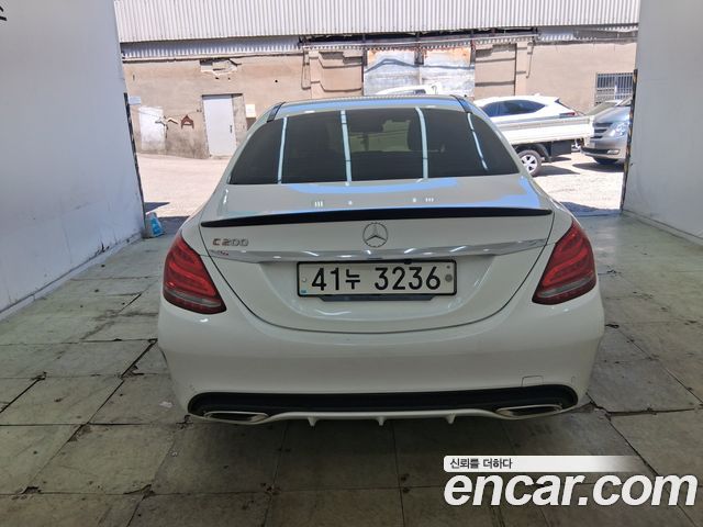 Mercedes-Benz C-Class C200 Avantgarde