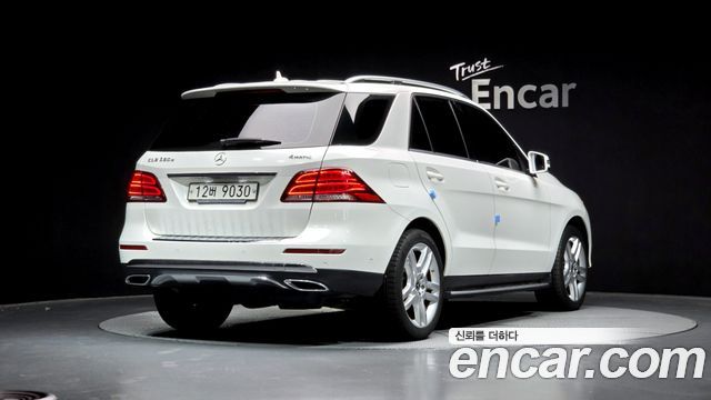 Mercedes-Benz GLE-Class GLE350 d 4MATIC