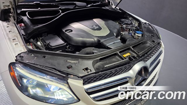 Mercedes-Benz GLE-Class GLE350 d 4MATIC