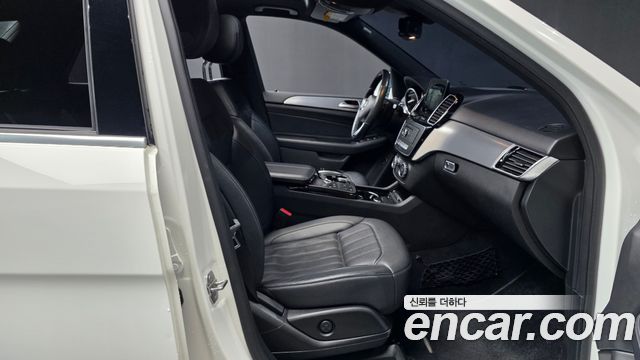 Mercedes-Benz GLE-Class GLE350 d 4MATIC