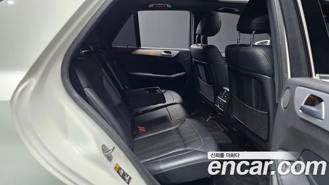Mercedes-Benz GLE-Class GLE350 d 4MATIC