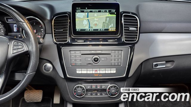 Mercedes-Benz GLE-Class GLE350 d 4MATIC