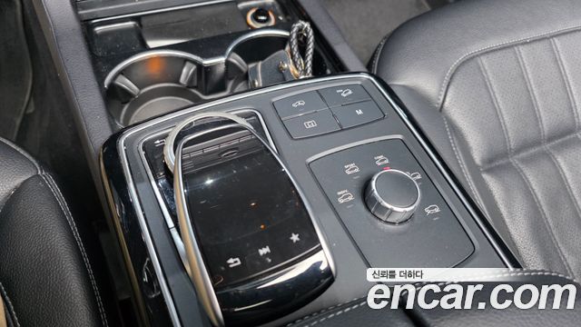 Mercedes-Benz GLE-Class GLE350 d 4MATIC