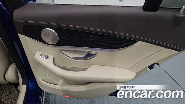 Mercedes-Benz C-Class C220 d 4MATIC Exclusive