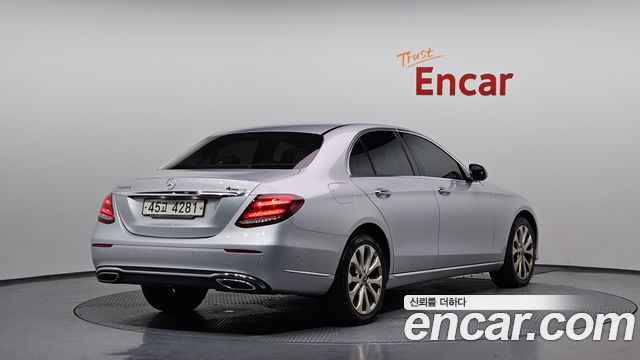 Mercedes-Benz E-Class E220d 4MATIC Exclusive