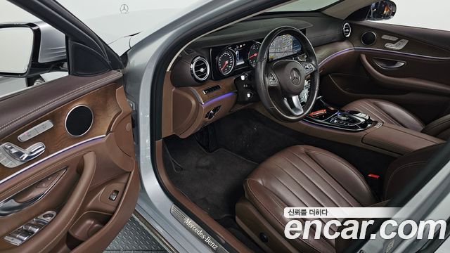 Mercedes-Benz E-Class E220d 4MATIC Exclusive