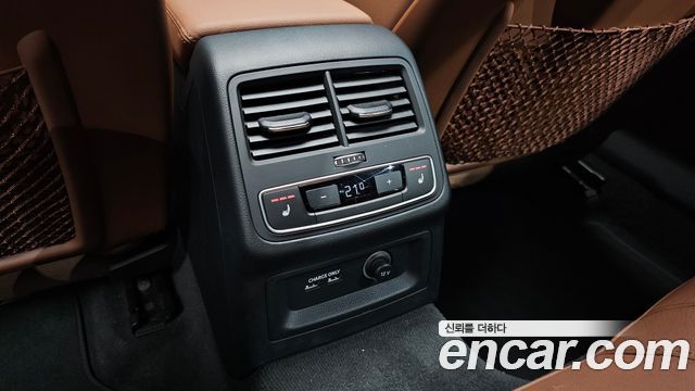 Audi A4 35 TDI Premium