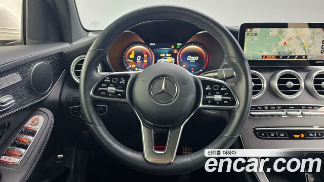 Mercedes-Benz GLC-Class GLC300 4MATIC Premium Coupe