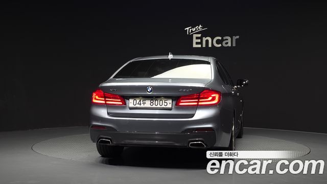 BMW 5-Series 530i xDrive M Sport Package Plus
