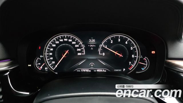 BMW 5-Series 530i xDrive M Sport Package Plus
