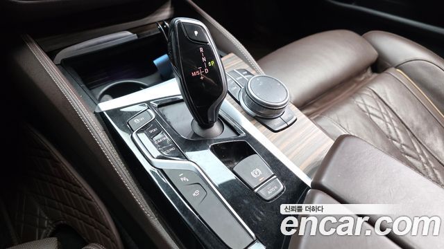 BMW 5-Series 530i xDrive M Sport Package Plus