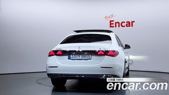 Mercedes-Benz E-Class E220d 4MATIC Exclusive