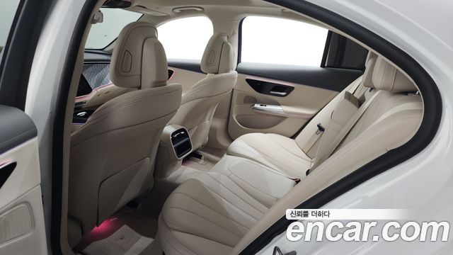 Mercedes-Benz E-Class E220d 4MATIC Exclusive