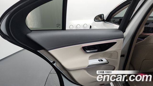 Mercedes-Benz E-Class E220d 4MATIC Exclusive