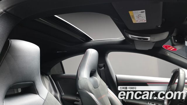 Mercedes-Benz CLA-Class CLA250 4MATIC