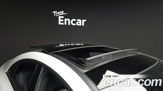 Mercedes-Benz CLA-Class CLA250 4MATIC