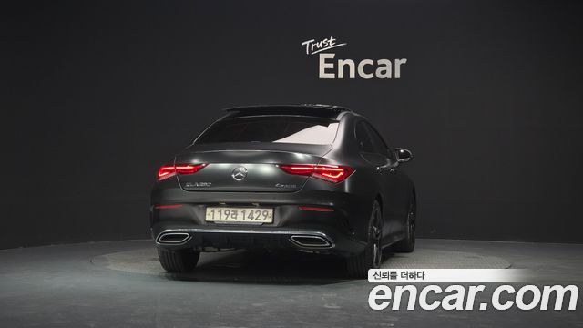 Mercedes-Benz CLA-Class CLA250 4MATIC