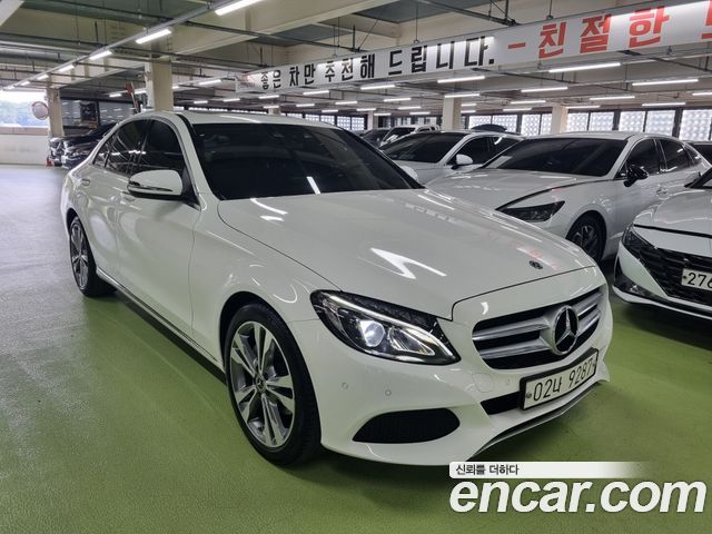 Mercedes-Benz C-Class C200 Avantgarde
