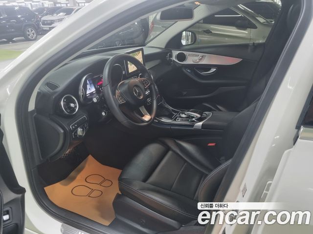 Mercedes-Benz C-Class C200 Avantgarde