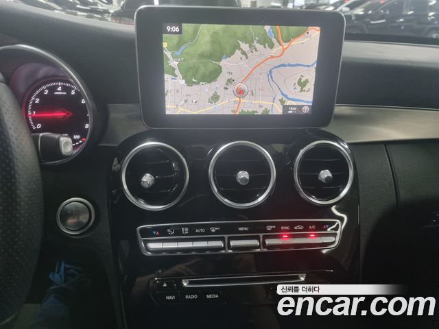Mercedes-Benz C-Class C200 Avantgarde