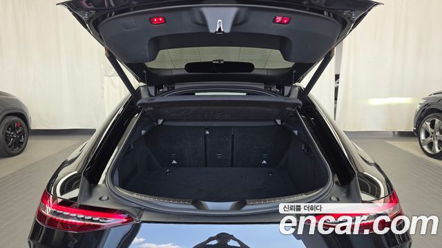 Mercedes-Benz AMG GT 4Door 43 4MATIC+