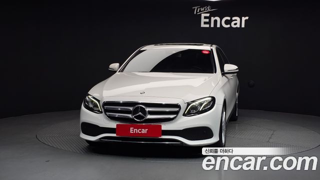 Mercedes-Benz E-Class E220d Avantgarde