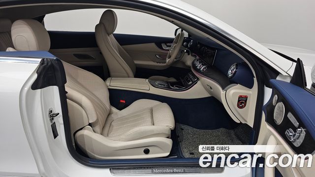Mercedes-Benz E-Class E300d 4MATIC Coupe
