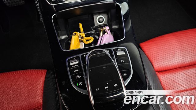 Mercedes-Benz E-Class E400 4MATIC Coupe