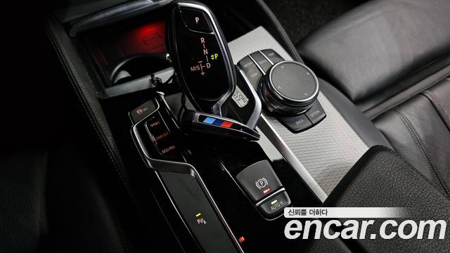 BMW 5-Series 530i M Sport Package