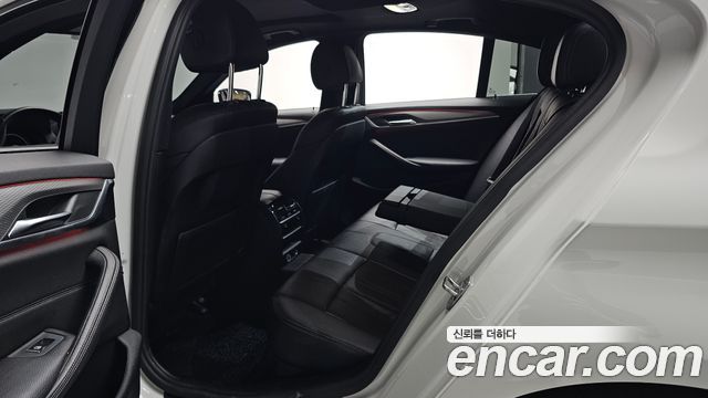 BMW 5-Series 530i M Sport Package