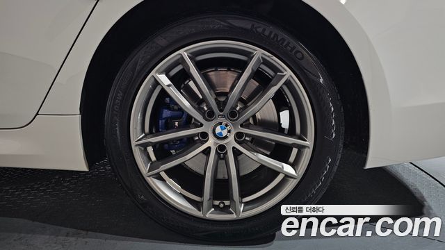 BMW 5-Series 530i M Sport Package