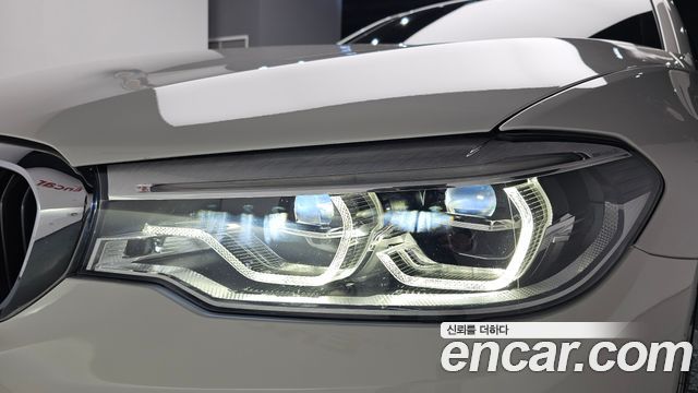 BMW 5-Series 530i M Sport Package