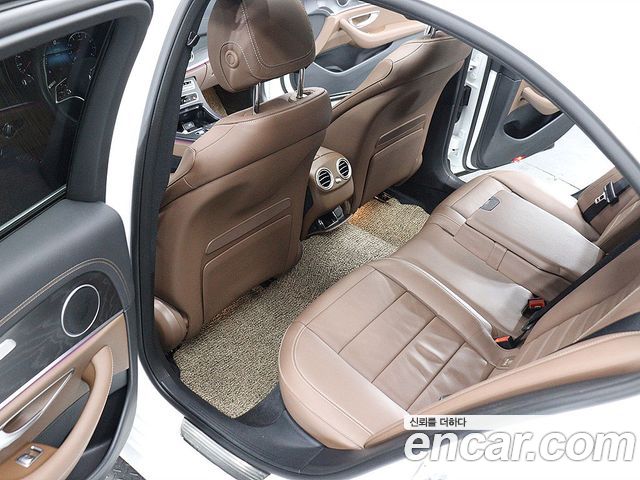 Mercedes-Benz E-Class E250 AMG Line