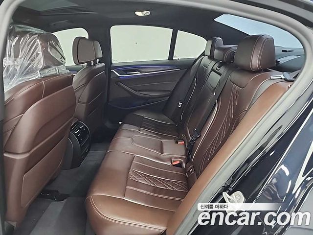 BMW 5-Series 523d xDrive M Sport