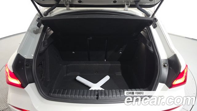 BMW 1-Series 118d Joy First Edition