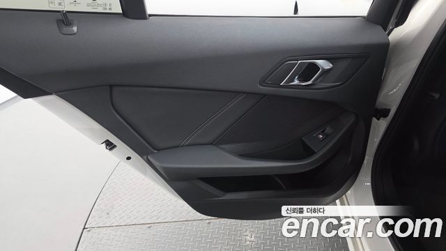 BMW 1-Series 118d Joy First Edition