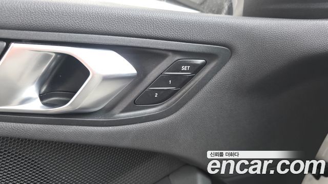 BMW 1-Series 118d Joy First Edition