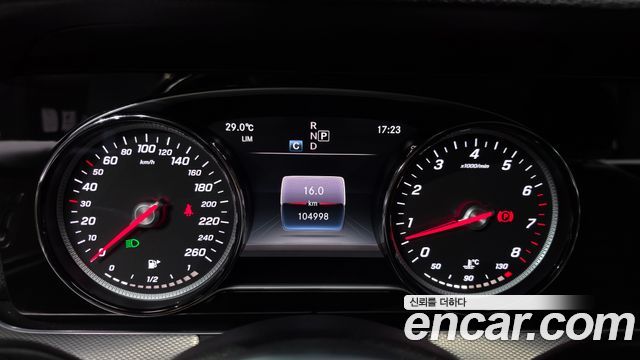 Mercedes-Benz E-Class E300 Avantgarde