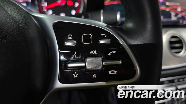 Mercedes-Benz E-Class E300 Avantgarde