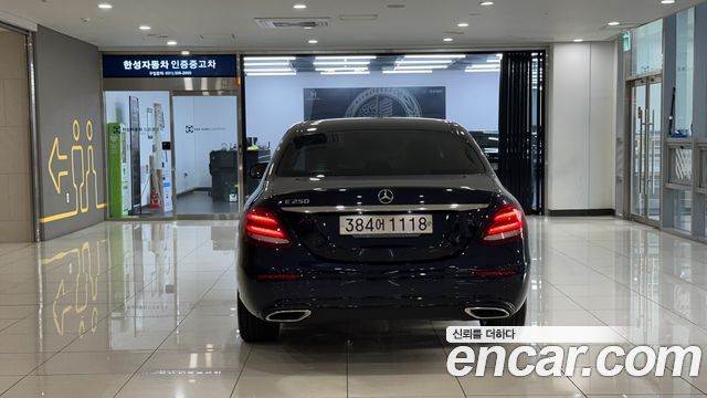 Mercedes-Benz E-Class E250 Avantgarde