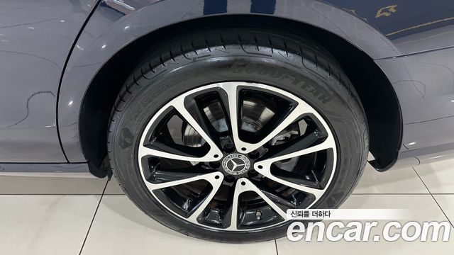 Mercedes-Benz E-Class E250 Avantgarde