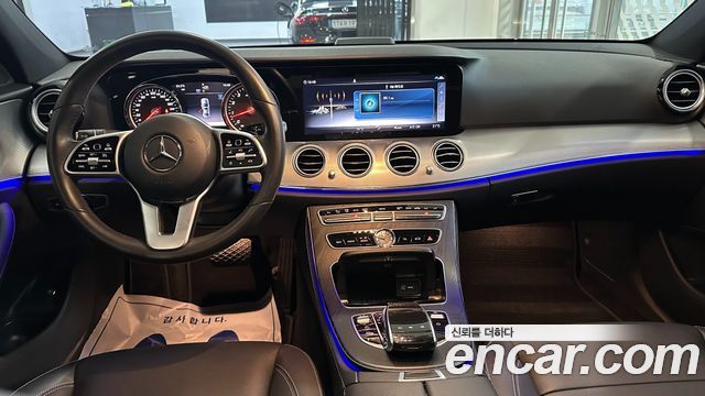 Mercedes-Benz E-Class E250 Avantgarde