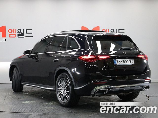 Mercedes-Benz GLC-Class GLC 300 4MATIC Avantgarde