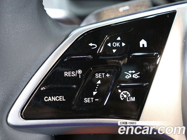 Mercedes-Benz GLC-Class GLC 300 4MATIC Avantgarde