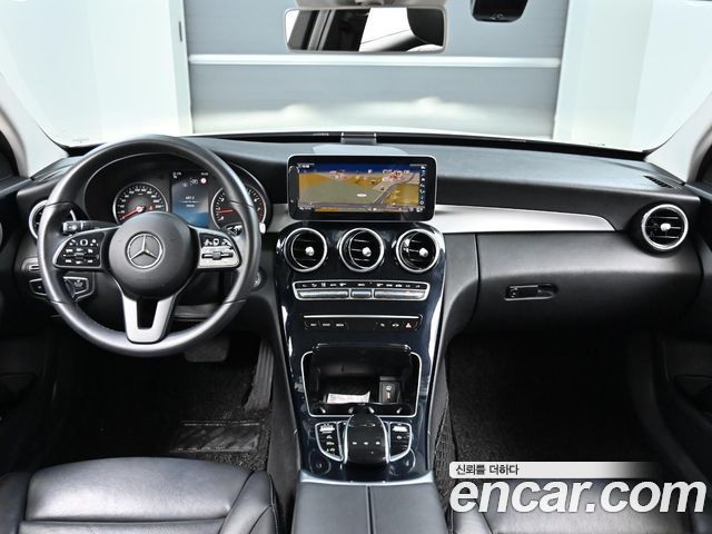 Mercedes-Benz C-Class C200