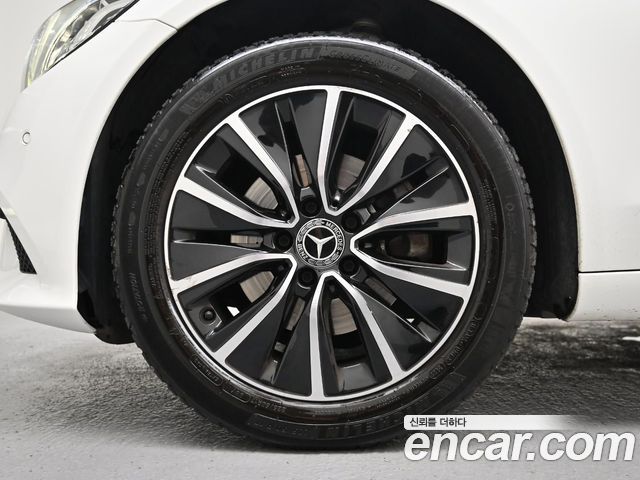 Mercedes-Benz C-Class C200
